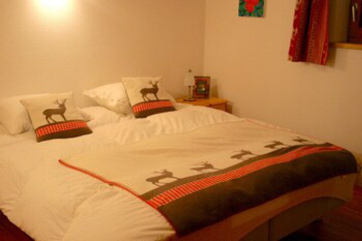Room 26 of 47
