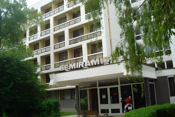 Hotel Semiramis