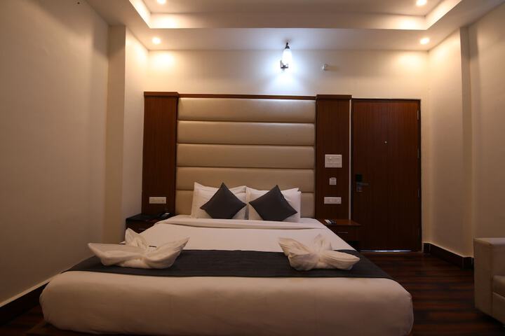Room 29 of 65