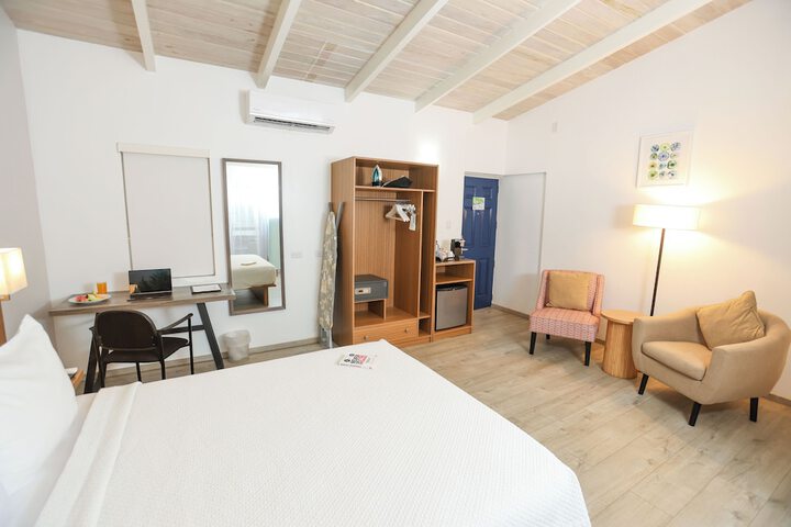 Room 16 of 59