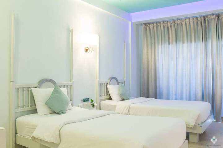 Room 27 of 189