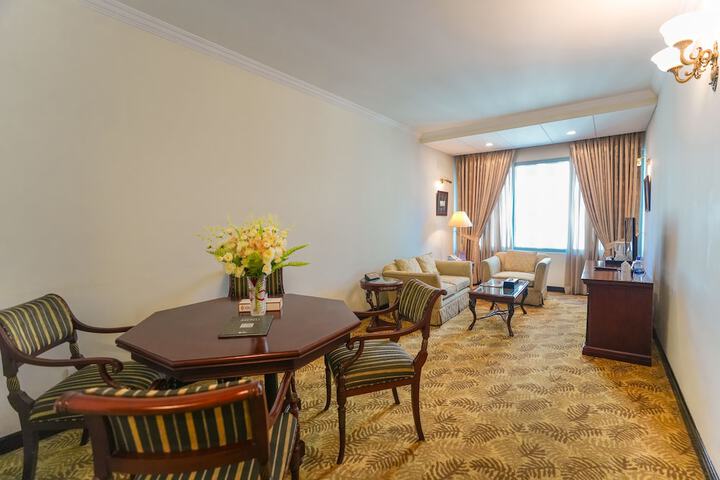 Room 56 of 258