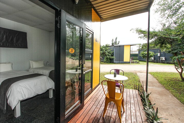 Room 6 of 34
