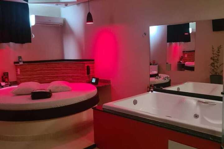 Room 29 of 39