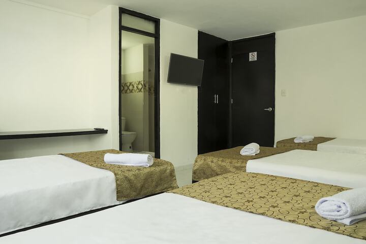 Room 12 of 23