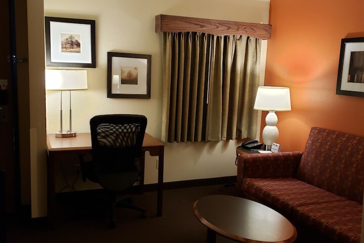Room 23 of 41