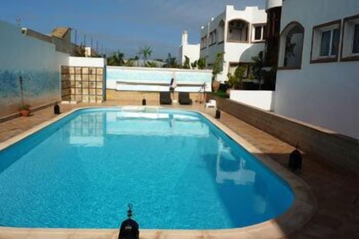 Pool Hotel