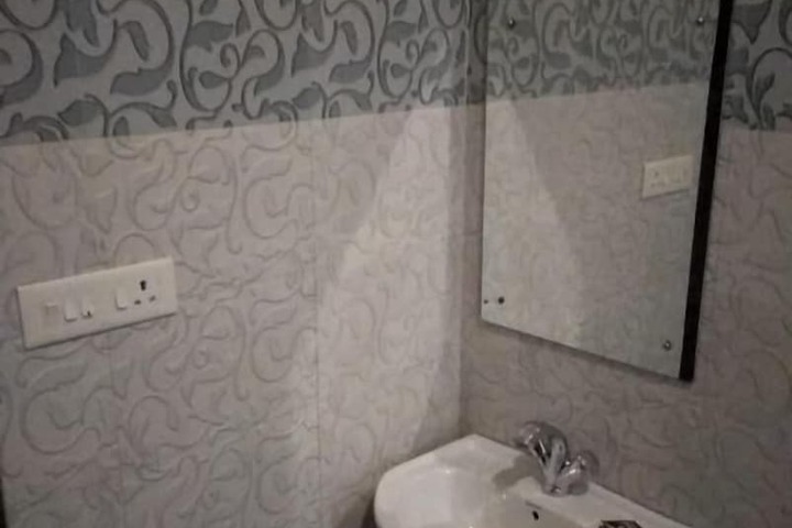 Room 19 of 26
