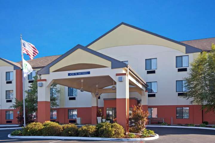 Hotel 18 of 18