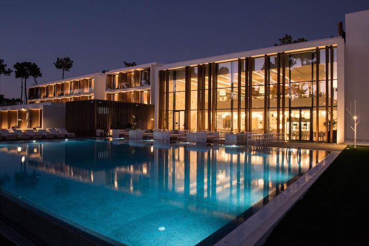 Pool 31 of 64