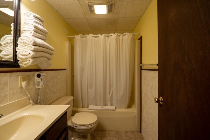Room 47 of 83