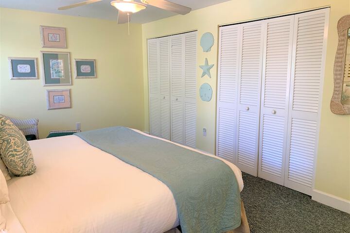 Room 5 of 79