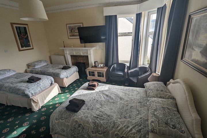 Room 19 of 40