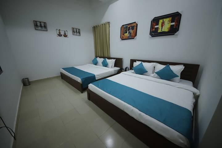Room 11 of 53