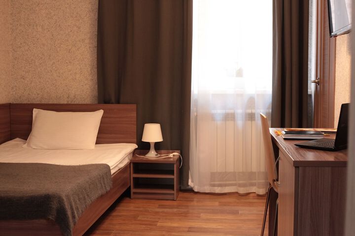 Room 22 of 60