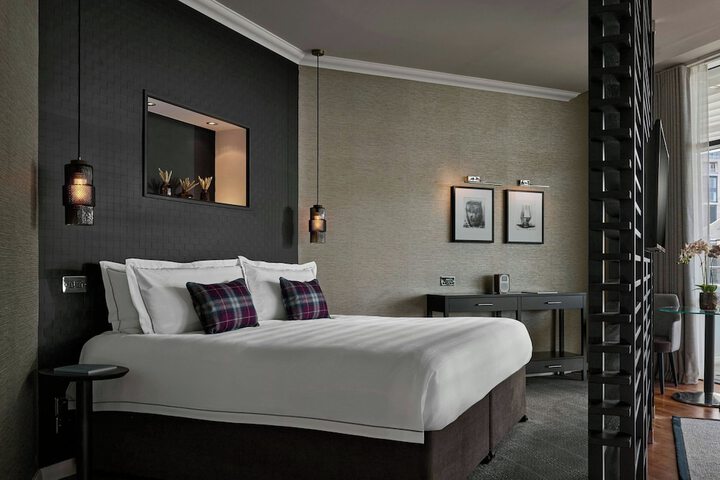Room 29 of 114