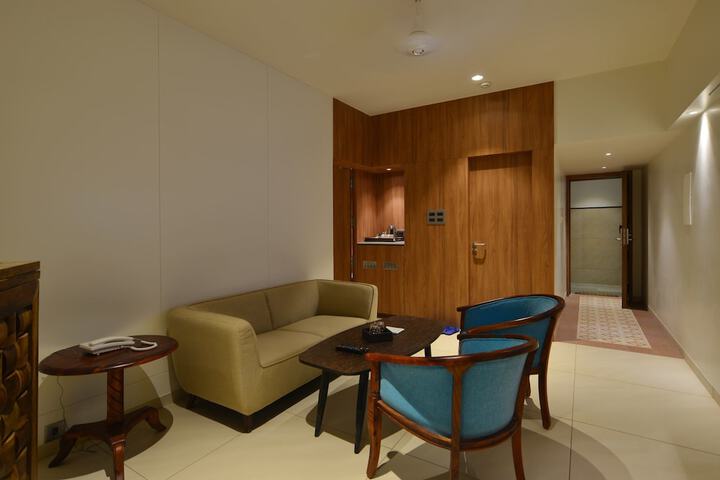 Room 19 of 54