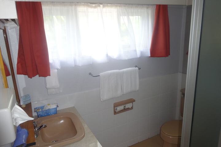 Room 46 of 74