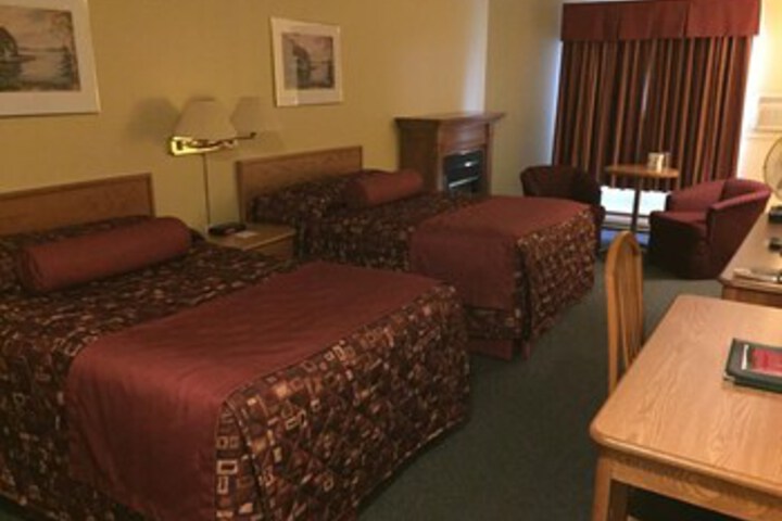 Room 16 of 141