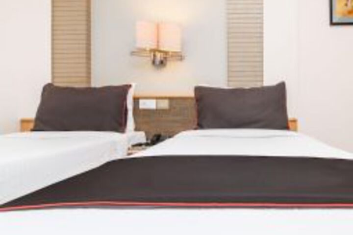 General 33 of 47