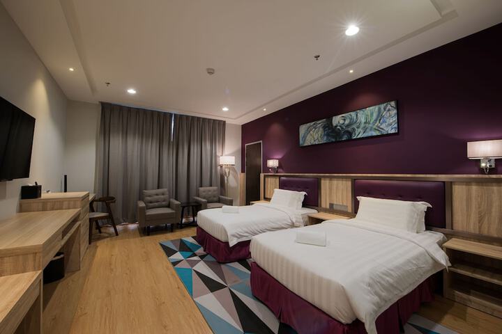 Room 15 of 44