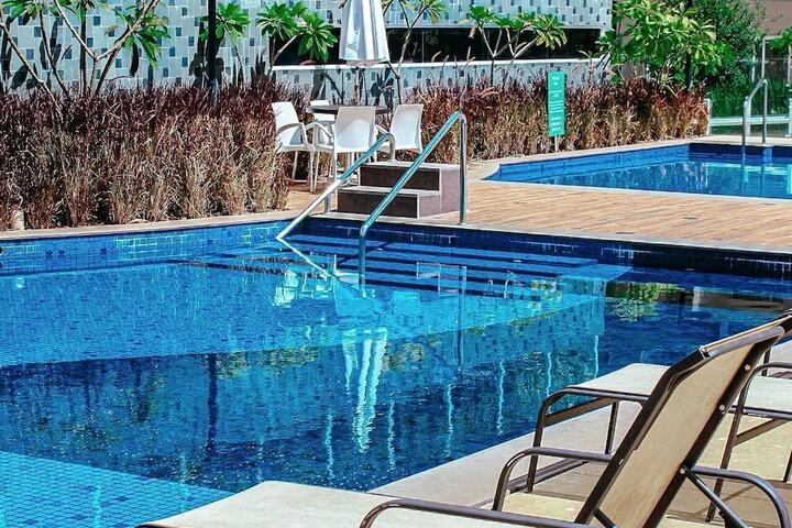 Pool 73 of 146