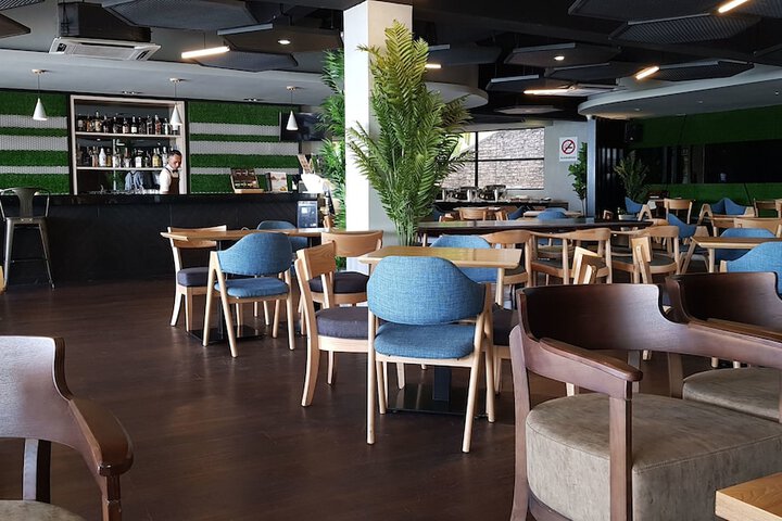 Dining Photos