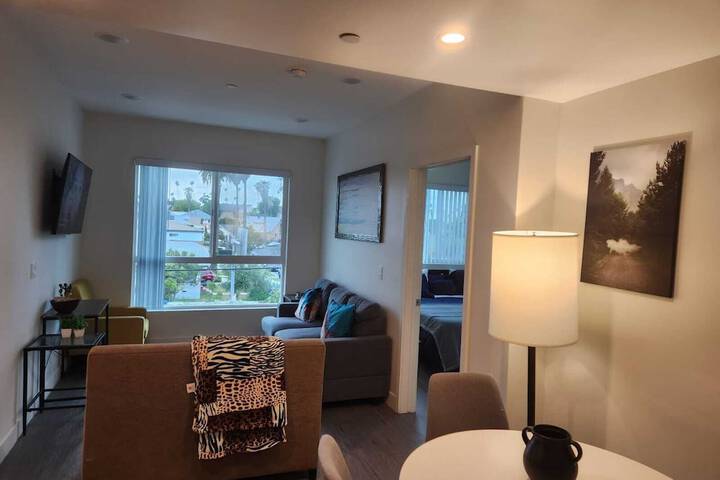 Room 10 of 48