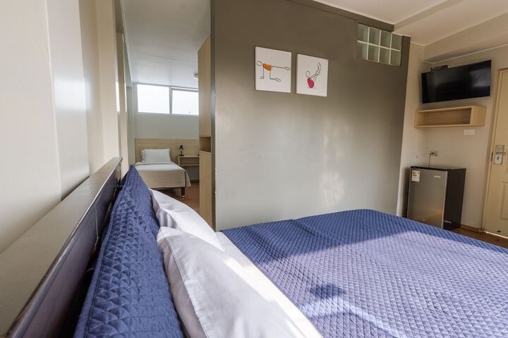 Room 4 of 94