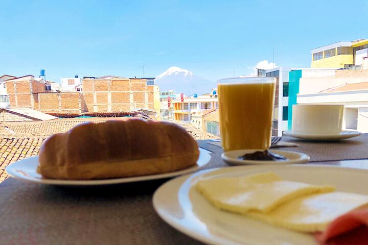 Breakfast/Coffee Service 54 of 61