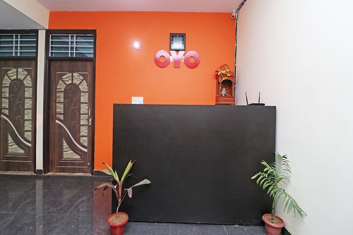 OYO 28366 RAM & SONS RESIDENCY