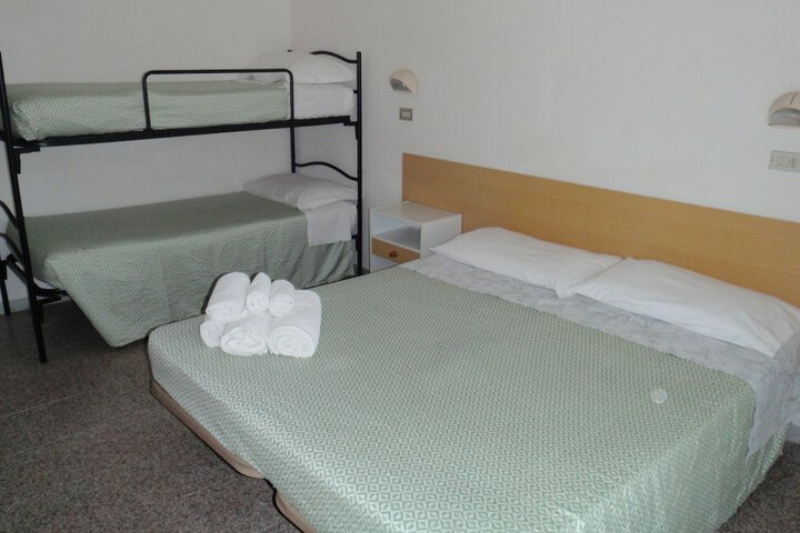Room 11 of 57