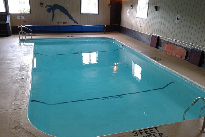 Pool 43 of 58