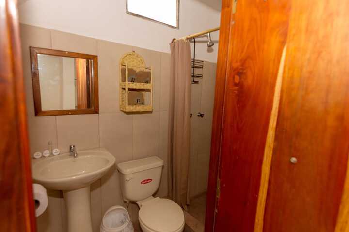 Room 33 of 59