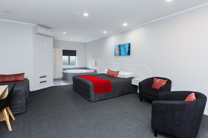 Room 20 of 115