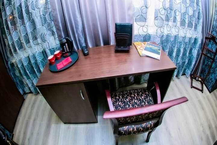 Room 7 of 25