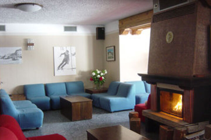 Hotel Interior 11 of 14