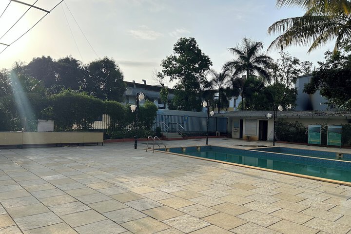 Pool 77 of 114