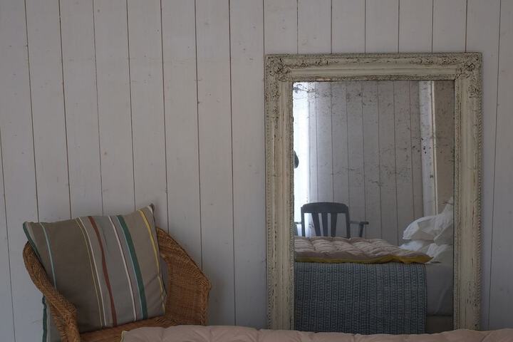 Room 72 of 105