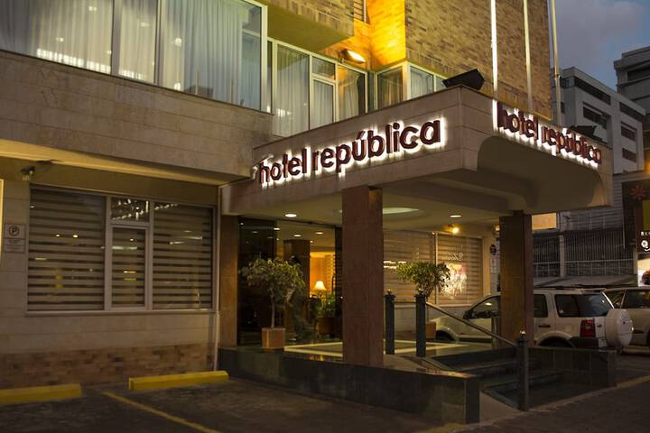 Hotel 70 of 74