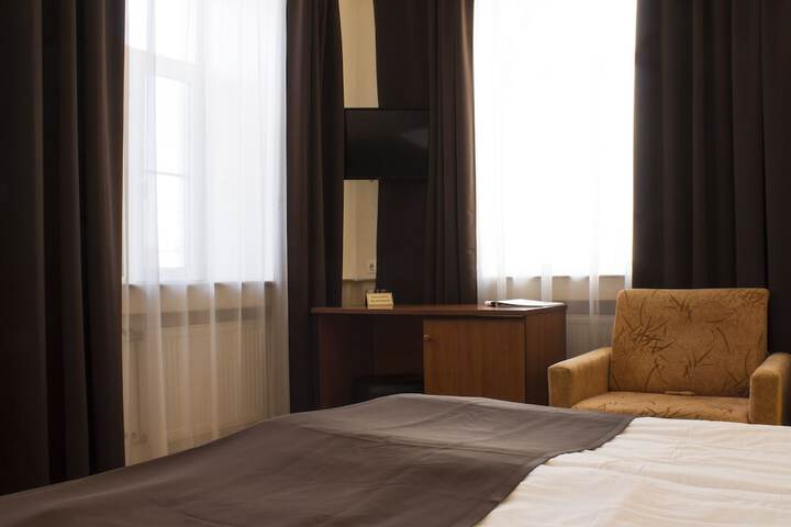 Room 15 of 87