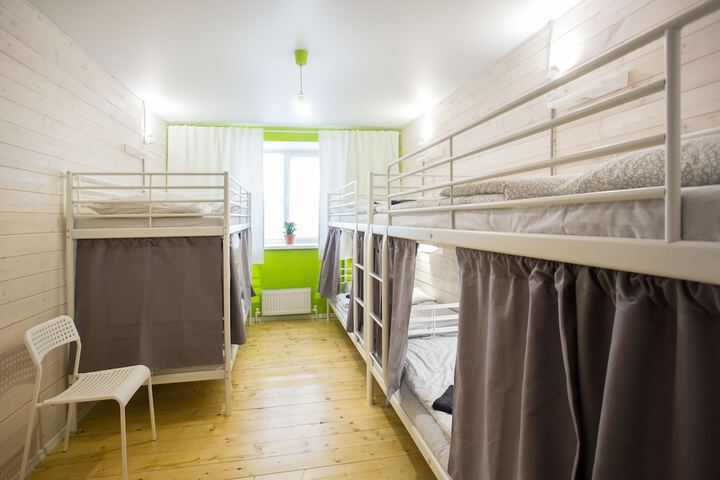 Room 21 of 34