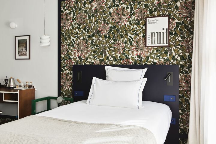 Room 12 of 31