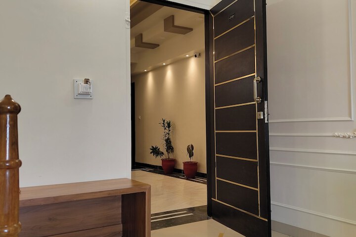 Room 111 of 159
