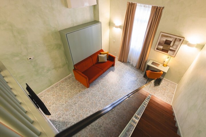 Room 15 of 47