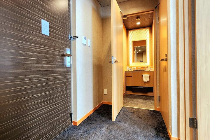 Room 48 of 138