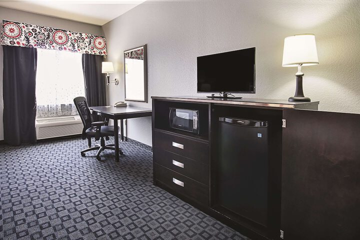 Room 18 of 39