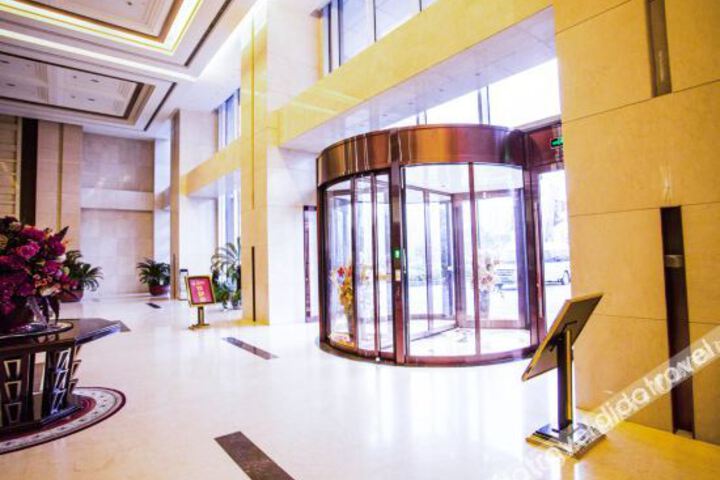 Hotel Interior 11 of 20