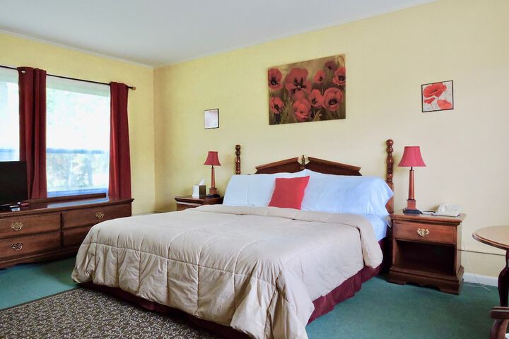Room 3 of 55