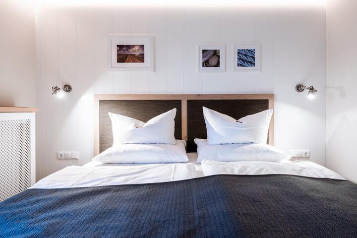 Room 11 of 55